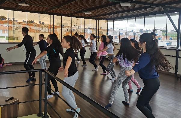 Clases de Aerobicos y bailoterapia
